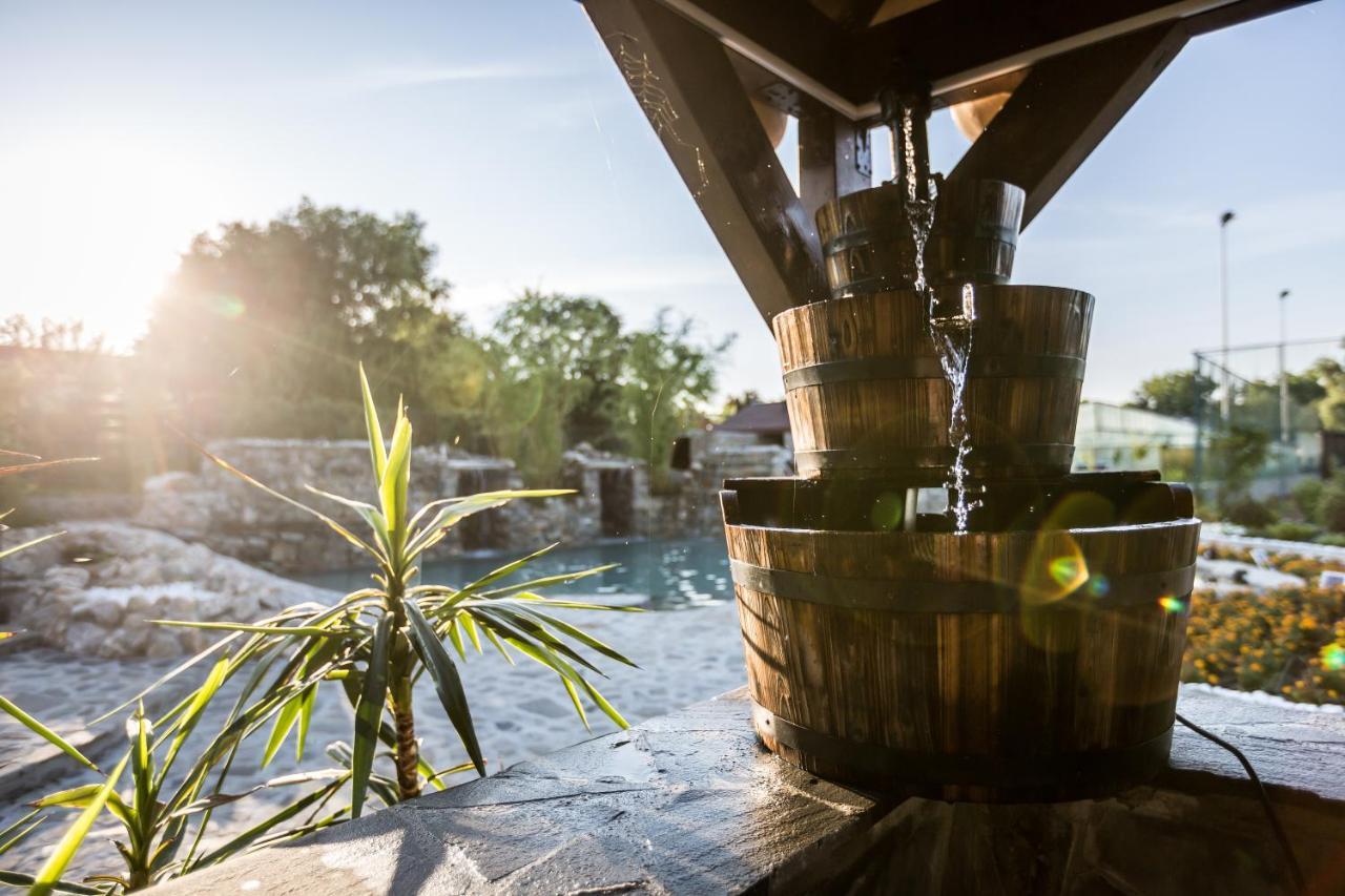 Country Spa Retreat 스나고브 외부 사진 The Noria de los Tres Caños