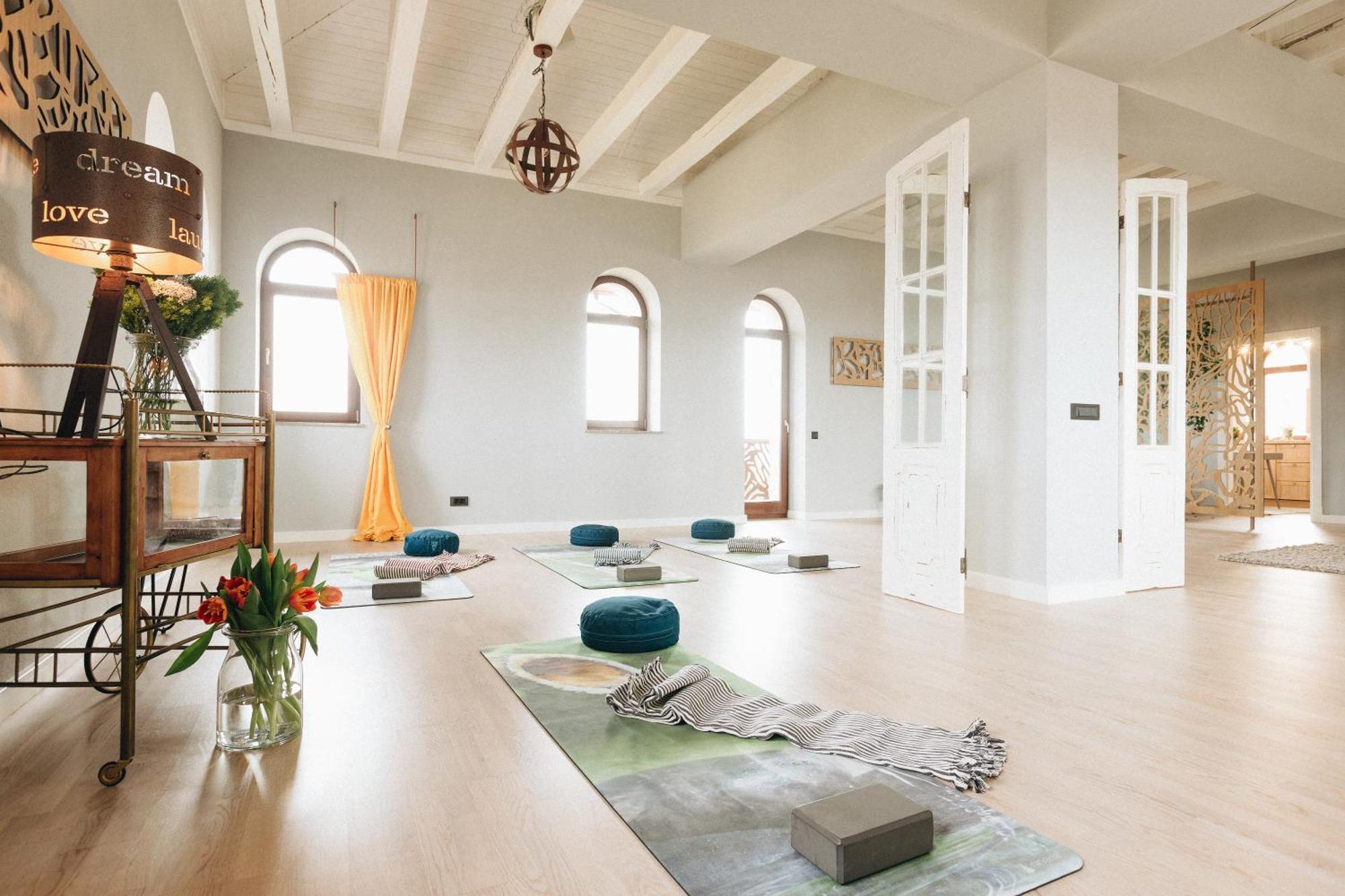 Country Spa Retreat 스나고브 외부 사진 The Yoga Room