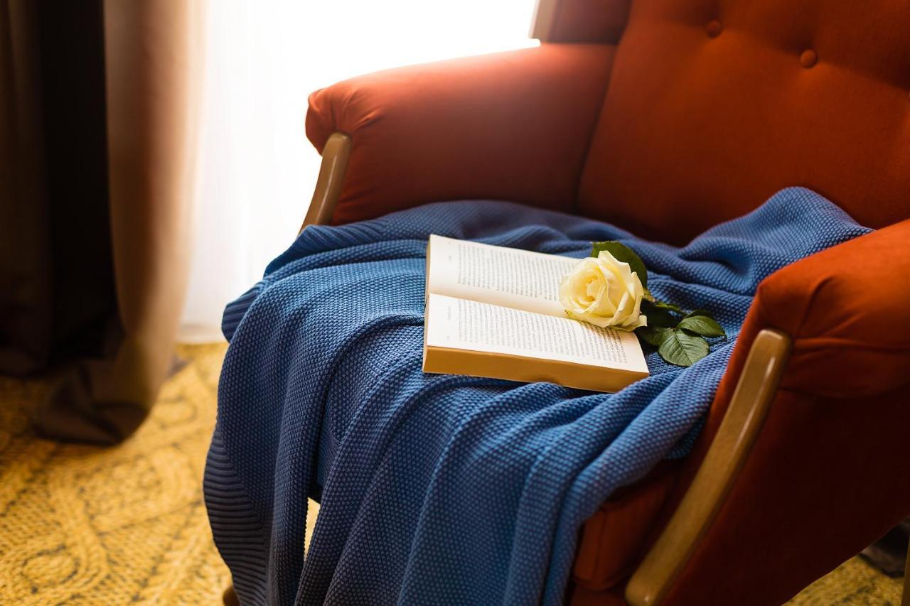 Country Spa Retreat 스나고브 외부 사진 A throw