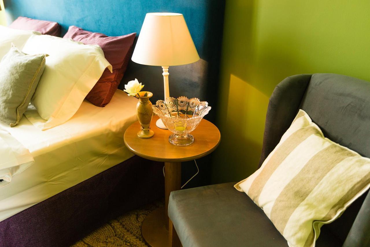 Country Spa Retreat 스나고브 외부 사진 A lampshade