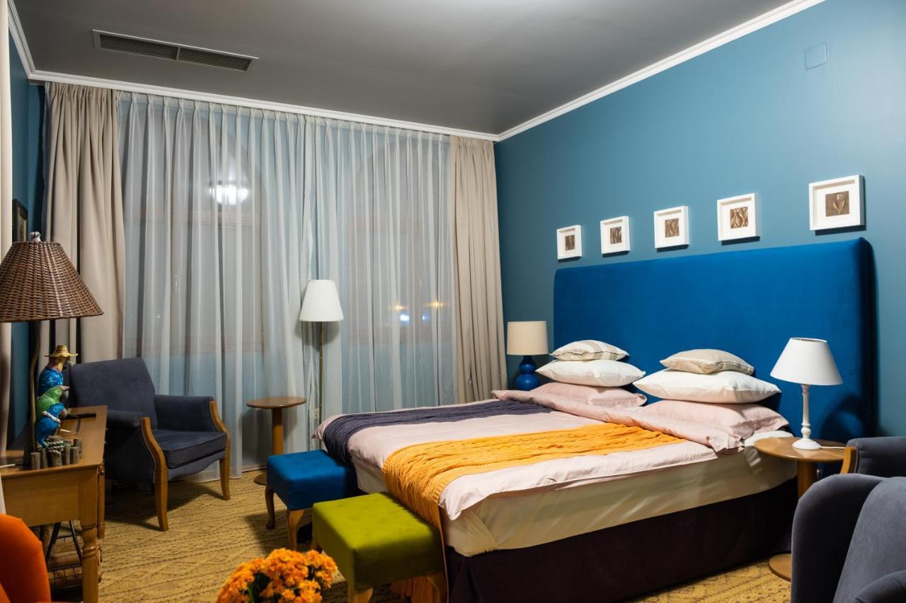 Country Spa Retreat 스나고브 외부 사진 A bedroom